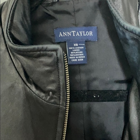 Vintage Ann Taylor leather vest - Picture 2 of 5